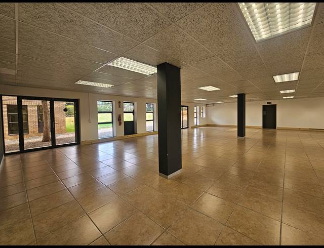229M² OFFICE TO LET IN HURLINGHAM